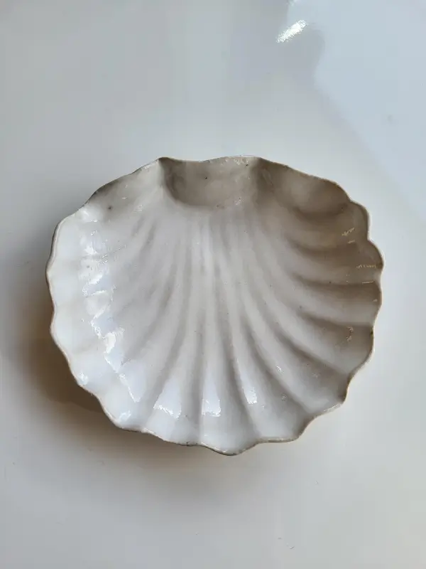 handmade shell ceramic plate KA