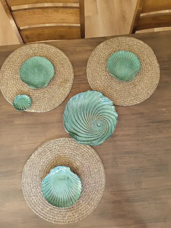 shell dinner plates