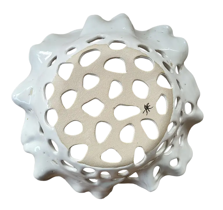 White Ceramic Fruit Bowl - Image 3